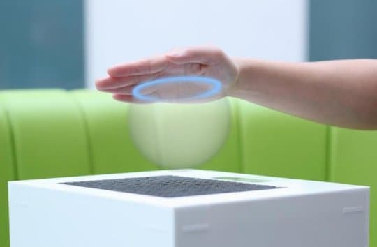 See it, touch it, feel it: Researchers use ultrasound to make invisible 3-D haptic shape that can be seen and felt